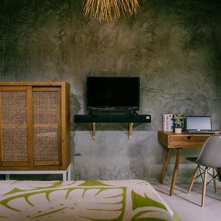 West Room At Semadi Living Sukawati エクステリア 写真
