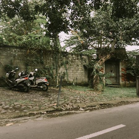 West Room At Semadi Living Sukawati エクステリア 写真