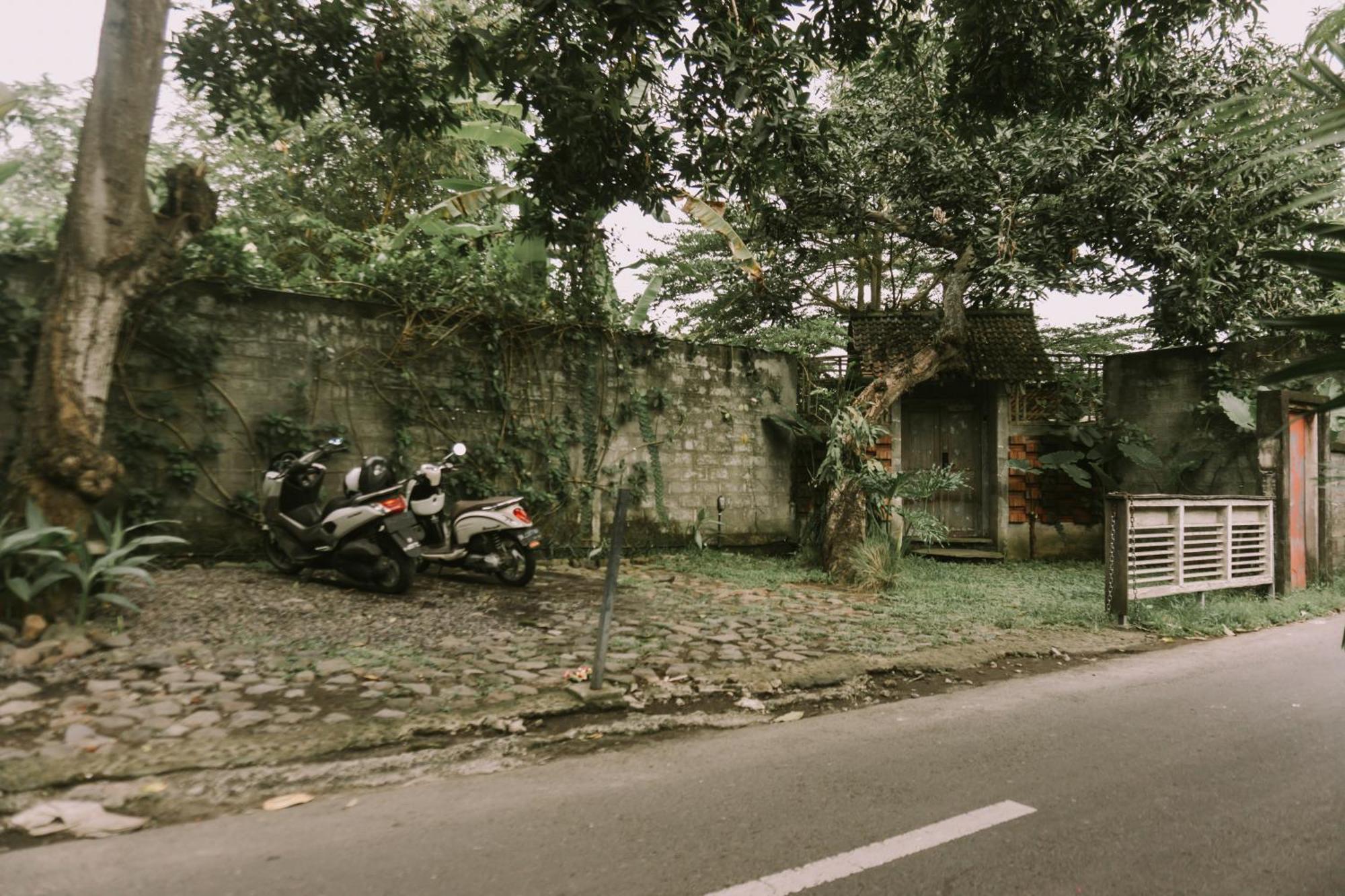 West Room At Semadi Living Sukawati エクステリア 写真